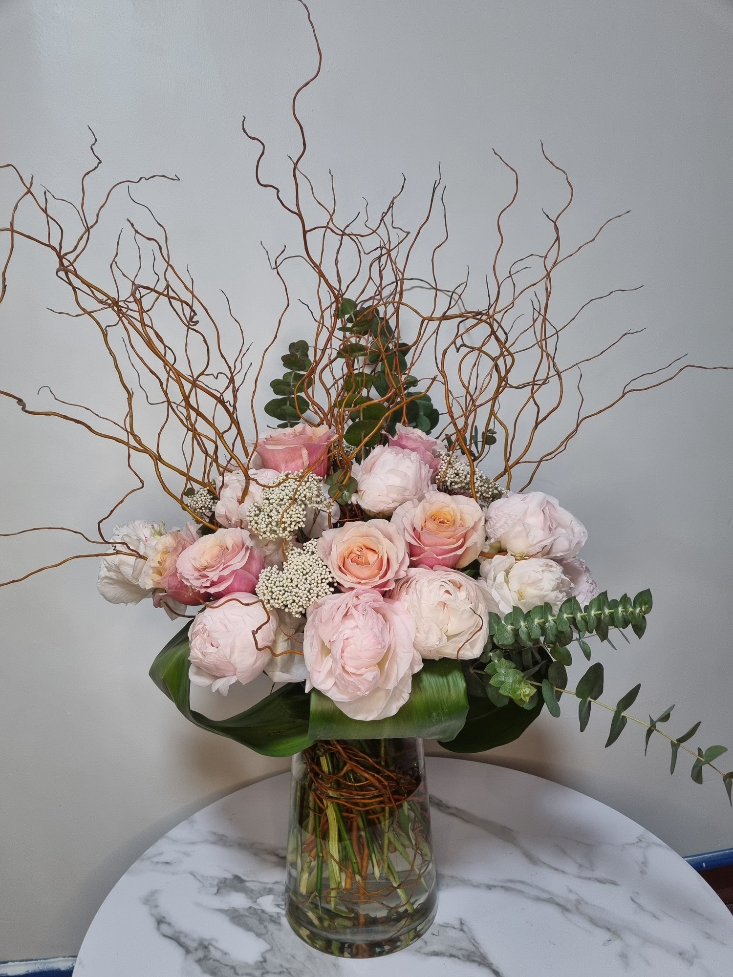 Glass arrangements collection