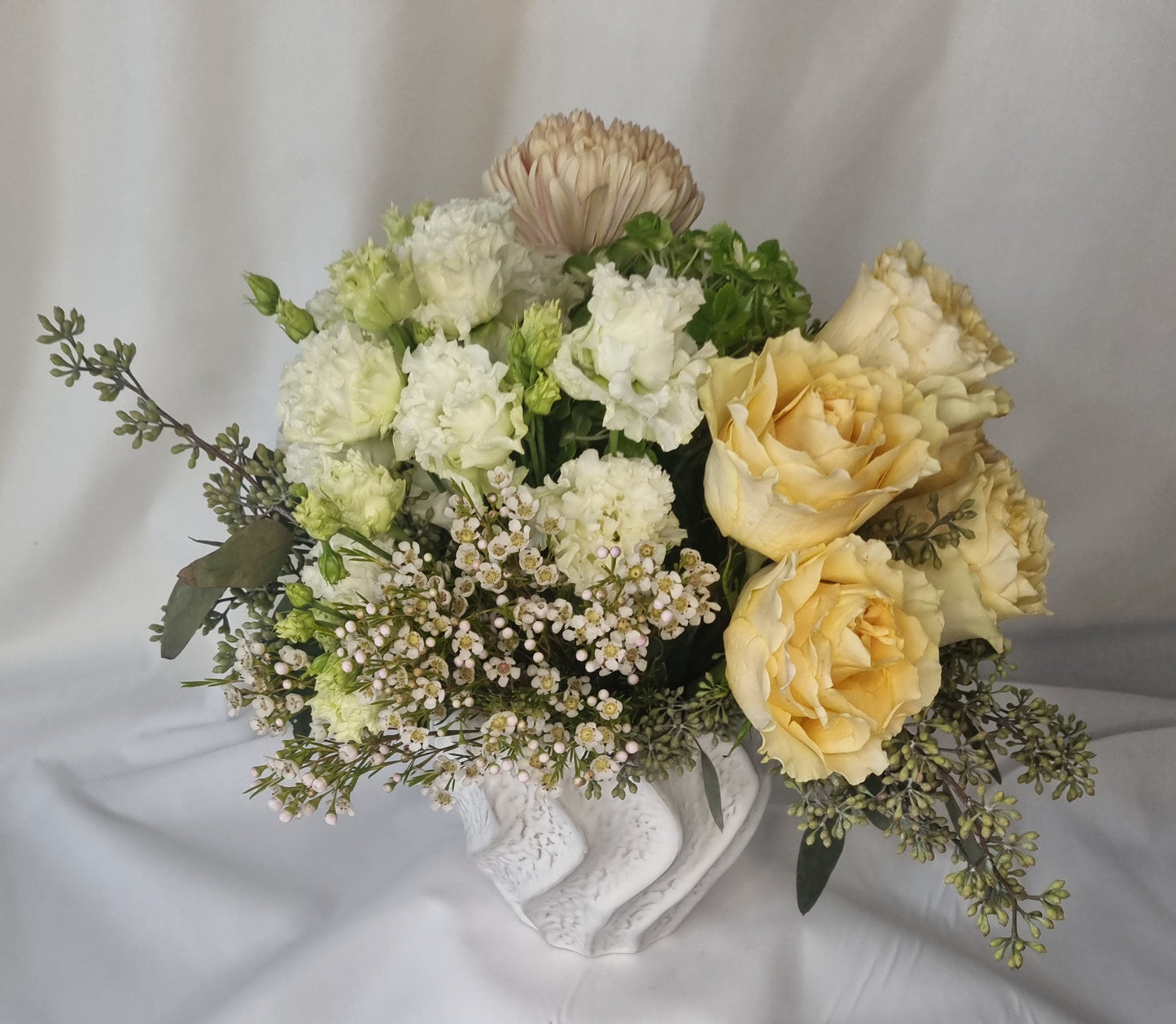Soft Radiance Arrangement