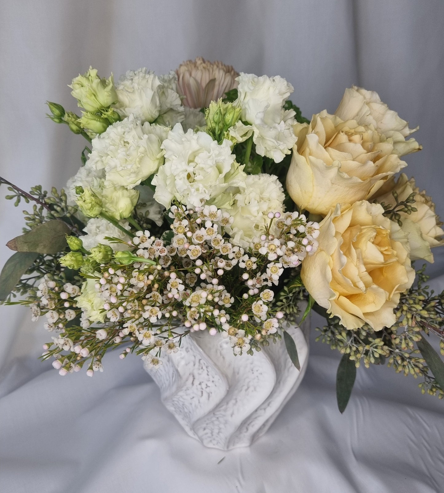 Soft Radiance Arrangement